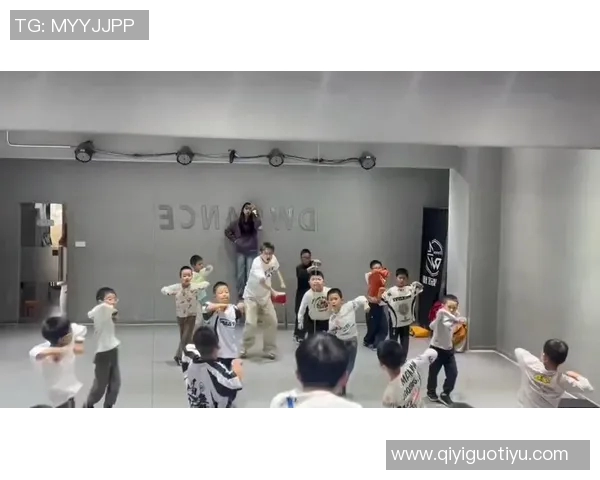 实时新闻上海街舞队包夹现象解析与街舞文化的深层影响探讨